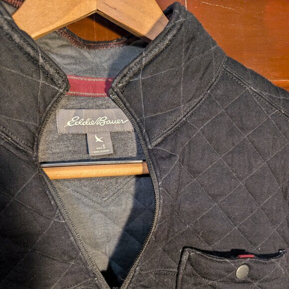 Eddie Bauer Quilted 1/4 zip - Black - Small - Picture 2 of 5